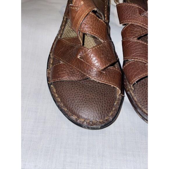 Born Casual Sandals Women’s Size 7 Medium Brown Leather Ankle Strap Side Tear - Picture 7 of 12